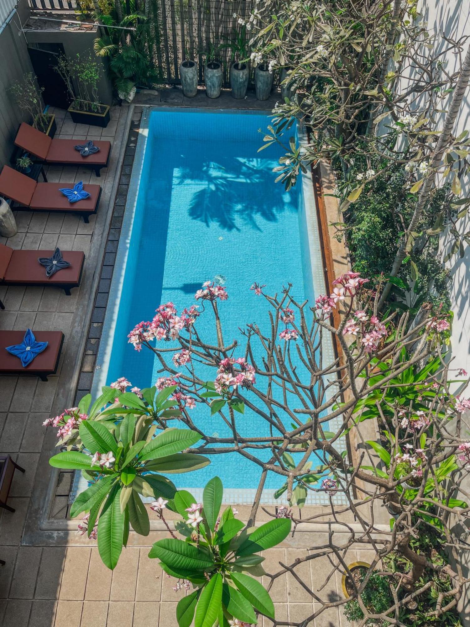 Dusit Hotel Siem Reap Exteriör bild